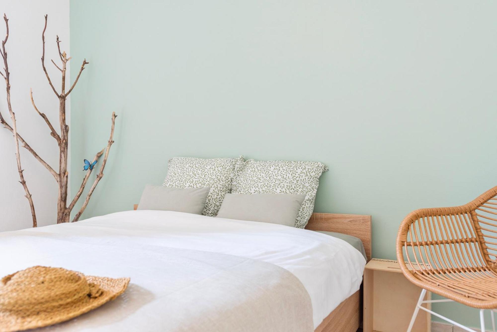 Apartamento Bao Location - Ideal Pro & Groupe - Calme - Lumineux - Wifi - Terrasse - Jardin - A 2km - Proche Centre Ville, Gare, Commerces - Parking Prive *